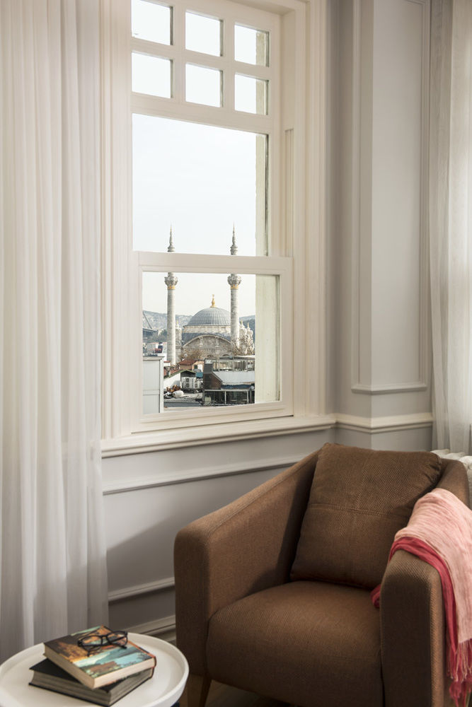 Nevv Bosphorus Hotel & Suites Istanbul Exterior photo